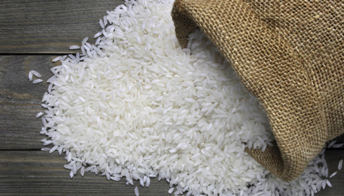 ভিয়েতনাম থেকে এলো ১২ হাজার ৭০০ টন আতপ চাল