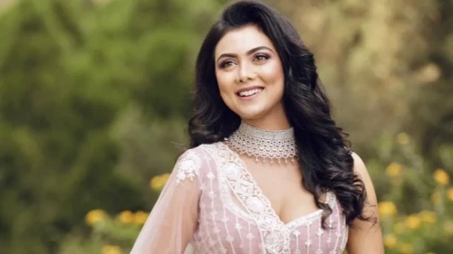 শাকিবের হাত ধরে ইধিকার ভাগ্যবদল