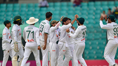 টাইগারদের দাপুটে জয়