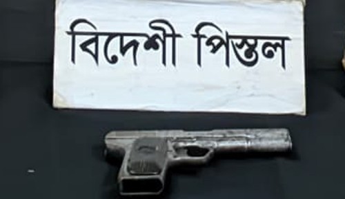 রাজশাহীর থানা থেকে লুণ্ঠিত বিদেশী পিস্তল ও গুলি উদ্ধার