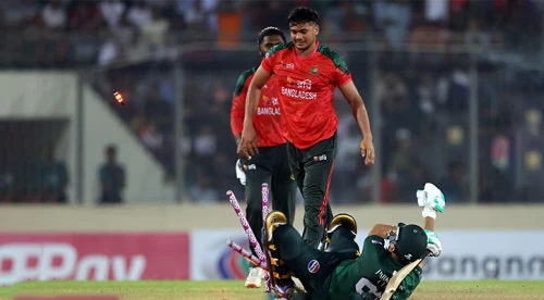 পাকিস্তানকে উড়িয়ে টি-টোয়েন্টি সিরিজ শুরু বাংলাদেশের