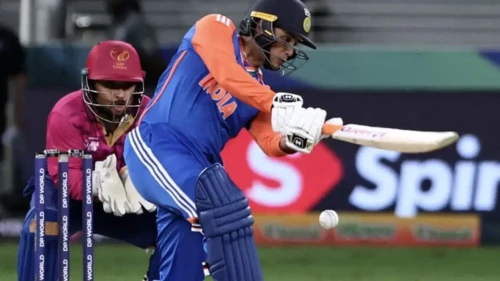 ২৭ বল খেলেই আমিরাতকে হারাল ভারত