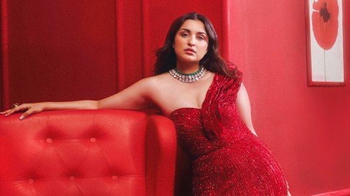 ভক্তদের সুখবর দিলেন পরিণীতি চোপড়া