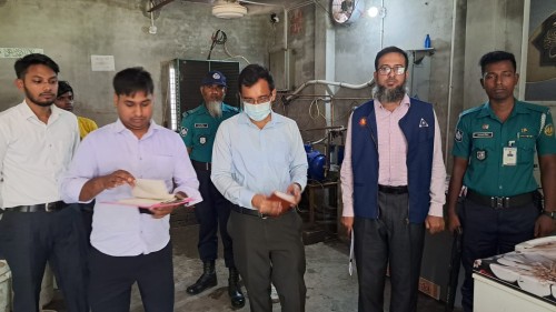 রাজশাহীতে আইসক্রিম কারখানায় বিএসটিআই’র অভিযান