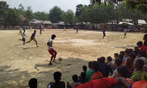 তানোরে ফুটবল টুর্নামেন্টের উদ্বোধন