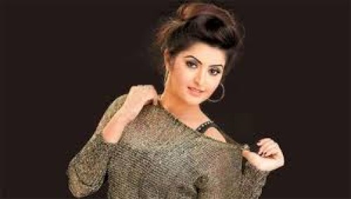 তোপের মুখে পরীমণি