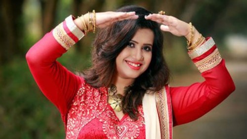 তারেক রহমানকে নিয়ে ন্যানসির গান