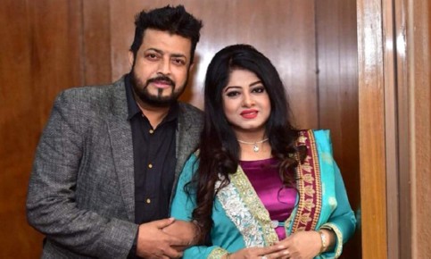 মৌসুমী নৌকার, ওমর সানি ধানের শীষে