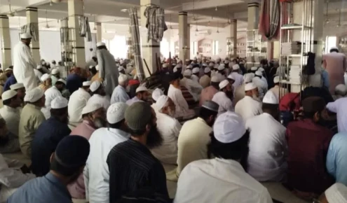 এক মসজিদে ইতেকাফে বসেছেন ১৬৬৪ মুসল্লি