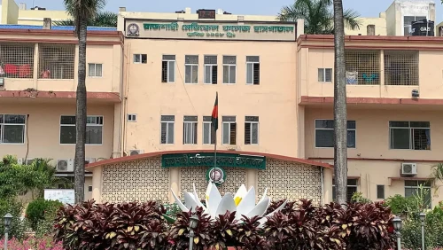 জনবল সংকটে বন্ধ আইসিইউ, চাপ সামলাতে হিমসিম রামেকের