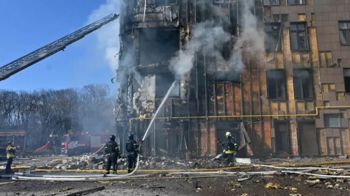 ইউক্রেনে ভয়াবহ হামলা চালাল রাশিয়া, নিহত ১৫