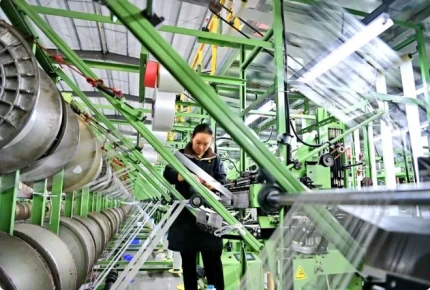 বিশ্বব্যাপী তেল সংকট এখন পরিণত হচ্ছে সর্বব্যাপী সংকটে