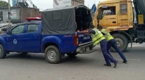 দেশে জ্বালানি তেলের সংকট কাটবে কবে?