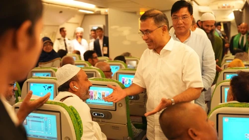 আগামী বছর হজের খরচ আরও কমানোর আশ্বাস প্রধানমন্ত্রীর