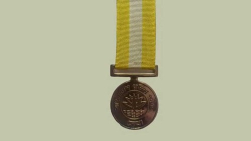 পুলিশ পদক নিয়ে ফের বিতর্ক