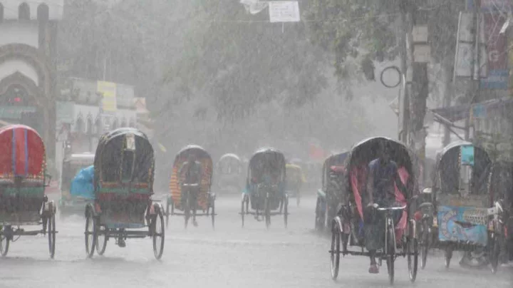 ছয় বিভাগে আরও ৪৮ ঘণ্টা ভারী বর্ষণের আশঙ্কা