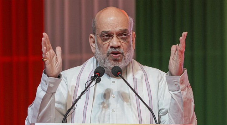 বাংলাদেশি অনুপ্রবেশকারীদের উল্টো করে ঝুলিয়ে রাখার হুমকি দিলেন অমিত শাহ!