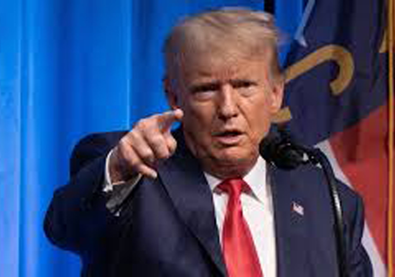 হঠাৎবাংলাদেশ প্রসঙ্গ টেনে আনলেন ট্রাম্প