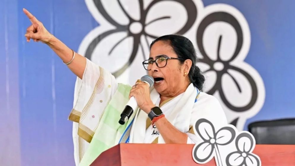 মোদি চোর, অমিত শাহ চোর, বিজেপি চোর’