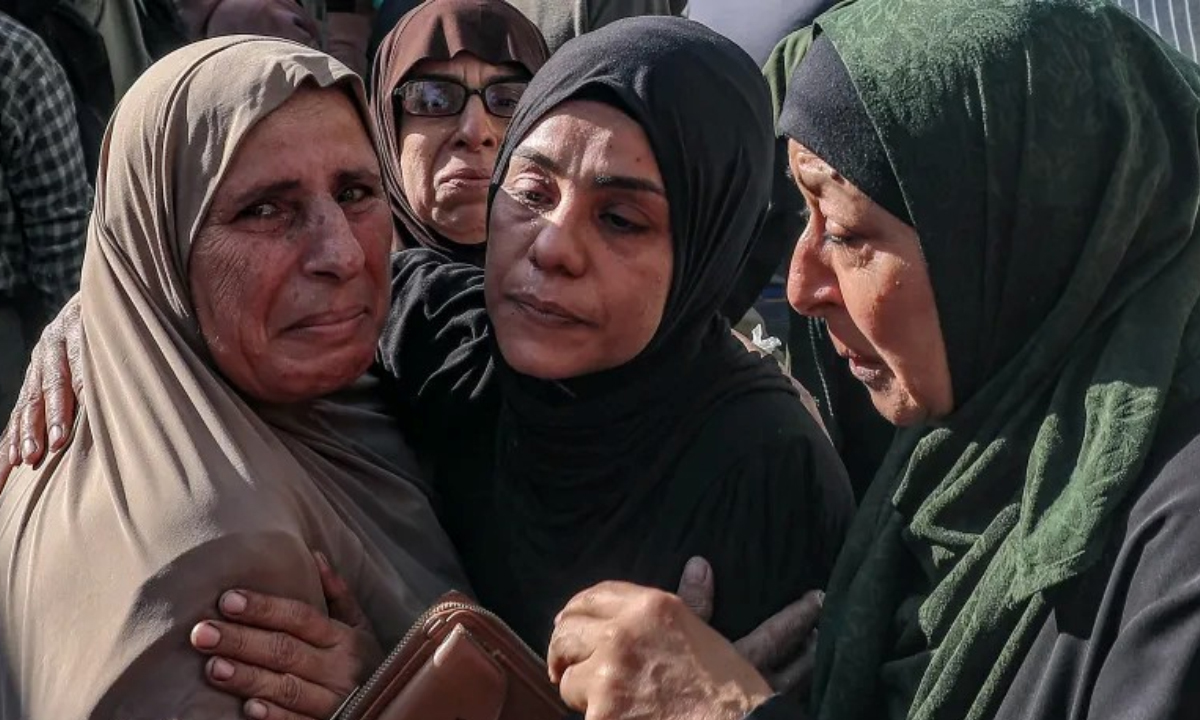 গাজায় ফের ইসরায়েলি হামলা, সাংবাদিক-শিশুসহ নিহত ৫ ফিলিস্তিনি