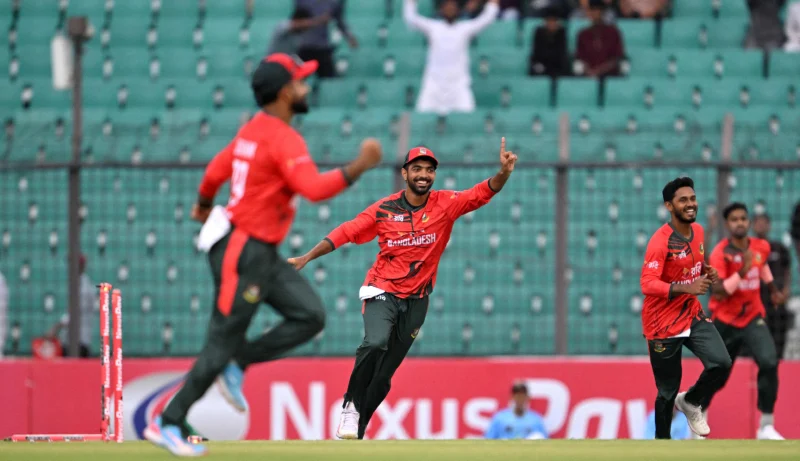 চট্টগ্রামে রান পাহাড় ডিঙিয়ে সিরিজে লিড লিটনদের