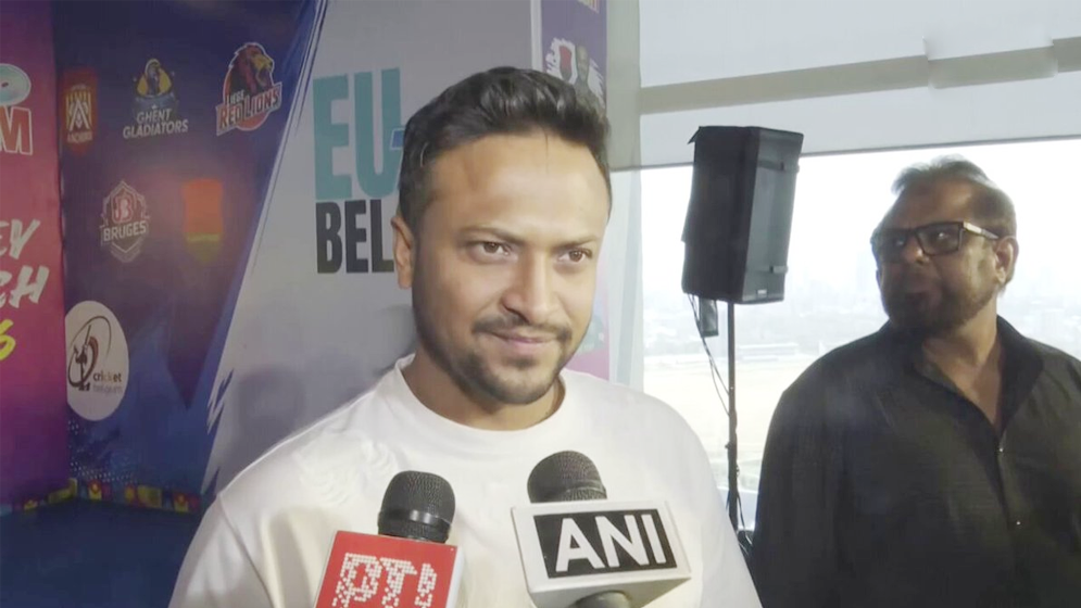কবে দেশে ফিরবেন, জানালেন সাকিব