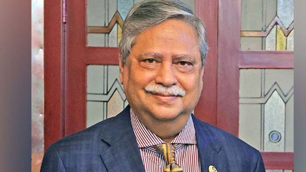 চিকিৎসা শেষে দেশে ফিরলেন রাষ্ট্রপতি