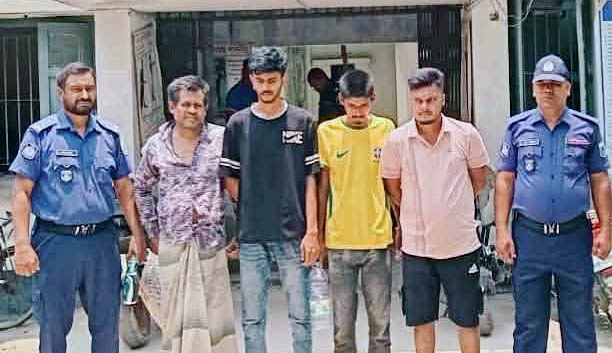 বাঘায় পর্নোগ্রাফি মামলার আসামিসহ চারজন গ্রেপ্তার