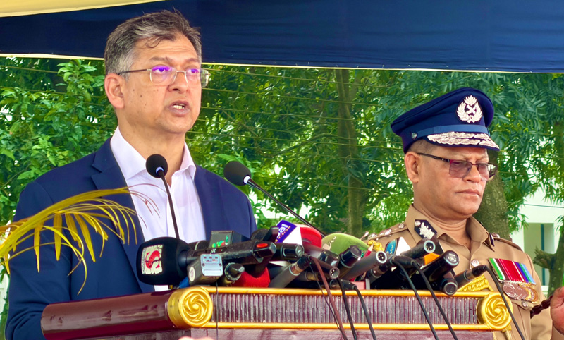 পুলিশ কোনো দলের লাঠিয়াল বাহিনী নয়: স্বরাষ্ট্রমন্ত্রী