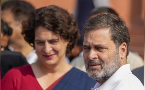 ভারতে রাহুল-প্রিয়াঙ্কা আটক