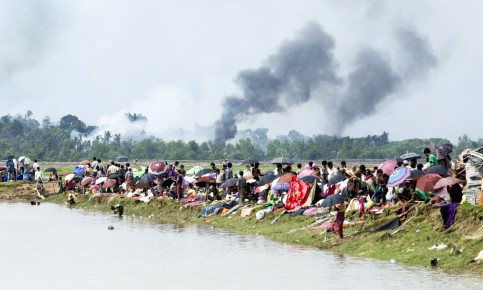 রোহিঙ্গা গ্রাম ধ্বংস করে সেনাঘাঁটি গড়েছে মিয়ানমার: জাতিসংঘ