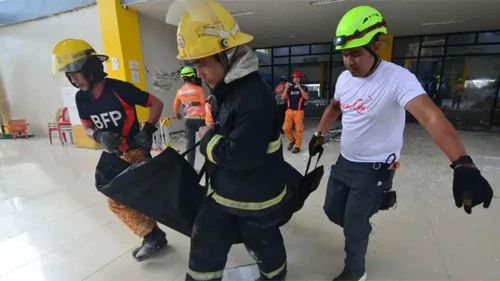 ফিলিপাইনে শক্তিশালী ভূমিকম্পে নিহত বেড়ে ৬০