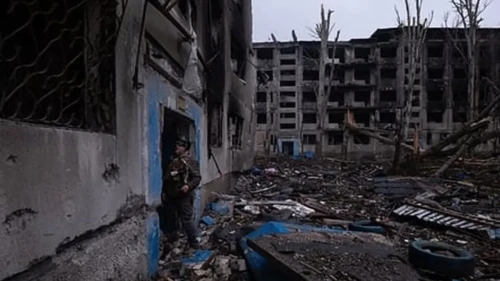 রাশিয়ার তেল শোধনাগারে হামলা