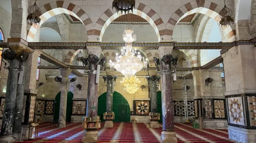 মসজিদুল আকসায় এশা ও তারাবির নামাজ আদায়ে ইসরায়েলের বাধা