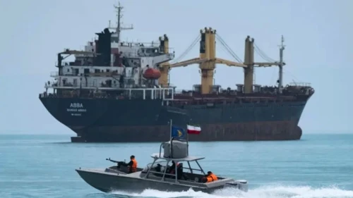 হরমুজ প্রণালি খুলে দিচ্ছে ইরান