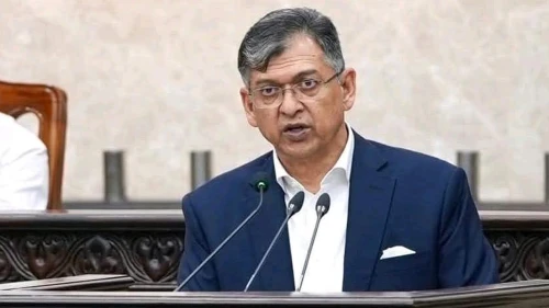 পুলিশ বাহিনীতে দুর্নীতির কোনো স্থান নেই : স্বরাষ্ট্রমন্ত্রী