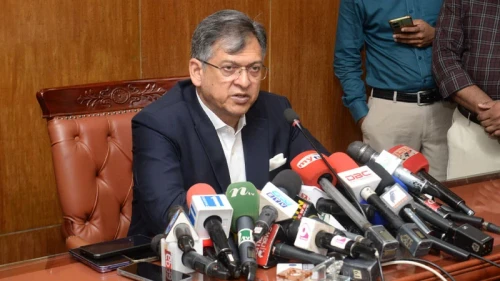 কিছু মহল সরকারকে বিব্রত করতে চায়: স্বরাষ্ট্রমন্ত্রী