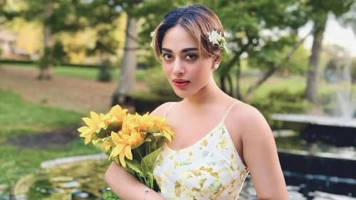 নায়িকা থেকে ব্যাংকার তমা মির্জার