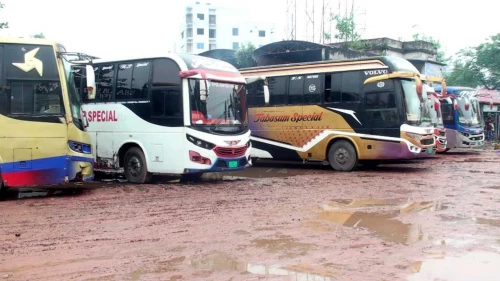 রাজশাহীর সঙ্গে সারা দেশের বাস চলাচল বন্ধ