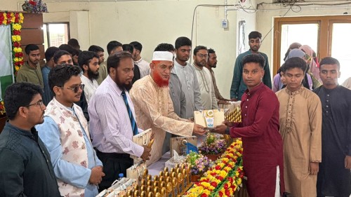 বাগমারায় জিপিএ-৫ প্রাপ্ত কৃতি শিক্ষার্থীদের সংবর্ধনা