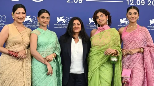 ভেনিস উৎসবে পুরস্কার জিতল ‘দ্য ডিফিকাল্ট ব্রাইড’