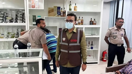 সালমান মুক্তাদিরের শ্বশুরের ৪ মদের গুদাম সিলগালা