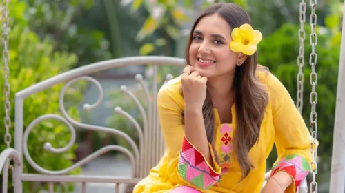 এবার ফিরতে চান তানিয়া বৃষ্টি