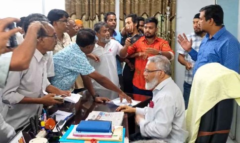 রামেবি ভিসিকে অবরুদ্ধ করে পদত্যাগে বাধ্য করার অভিযোগ!