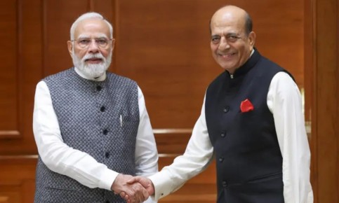 ‘ঢাকার বার্তা’ নিয়ে দিল্লিতে মোদির সঙ্গে দীনেশ ত্রিবেদীর বৈঠক